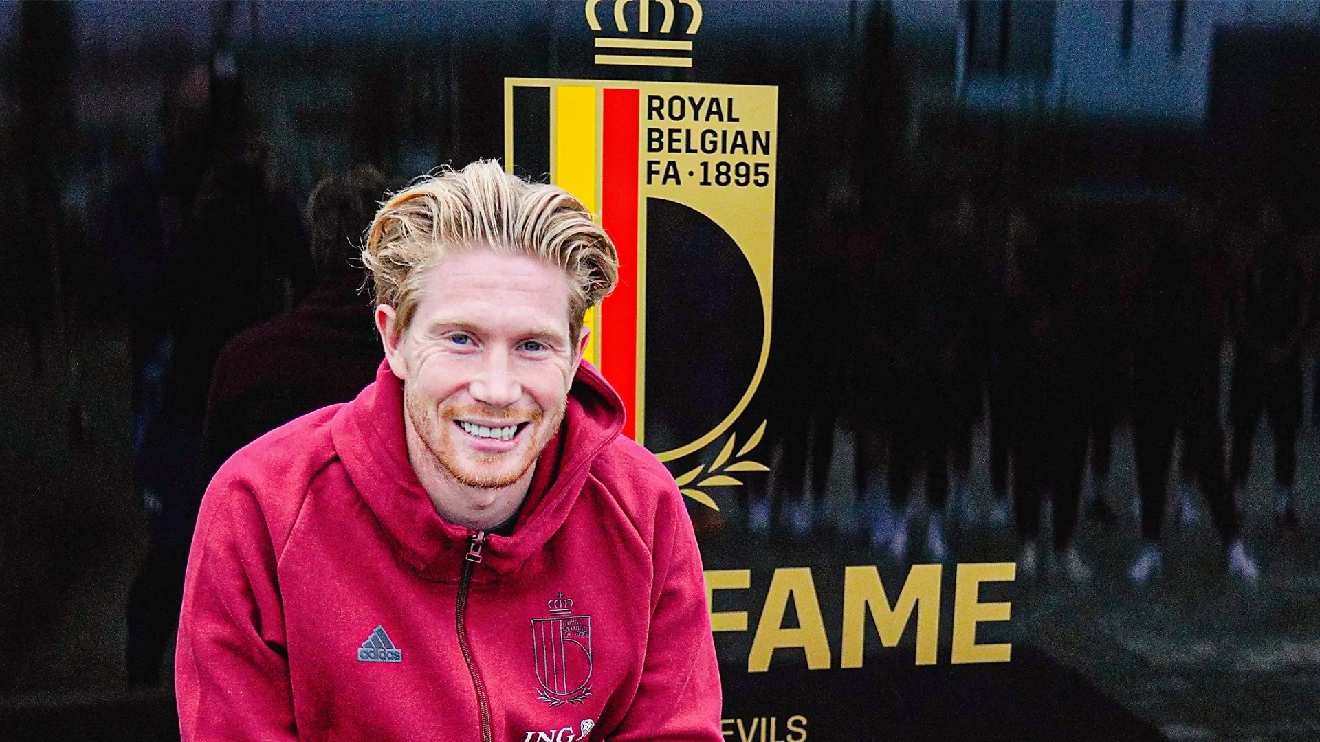 爱游戏体育-包含MAD不断突破！，德布劳内连续五场比赛得分超过反败为胜赛场气氛高涨的词条