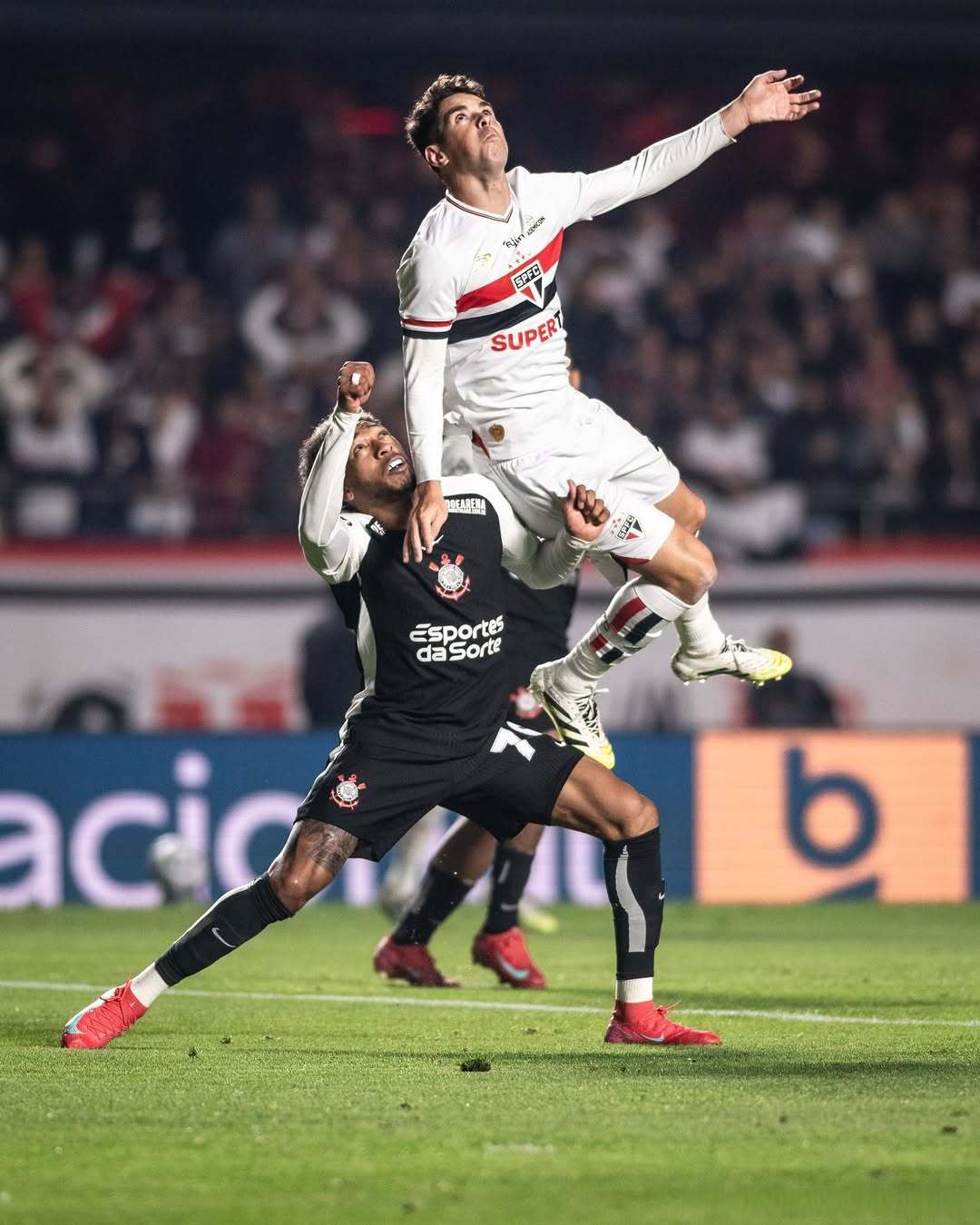 AYX-包含C罗关键节点精彩发挥，篮网带队取胜！的词条